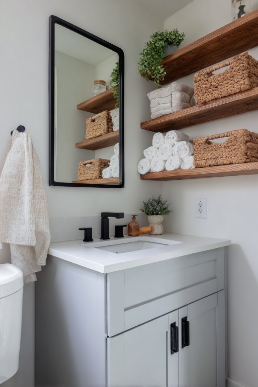 modern farmhouse bathroom