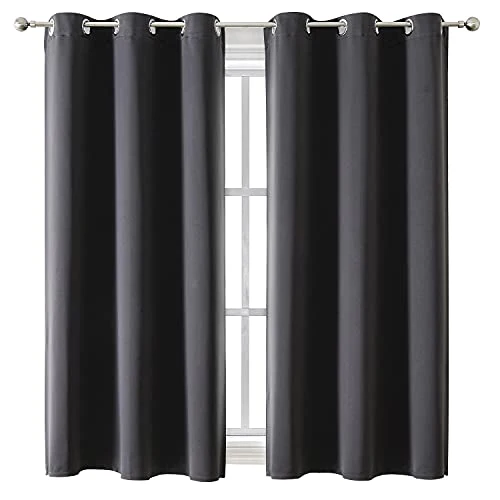 curtains vs blinds